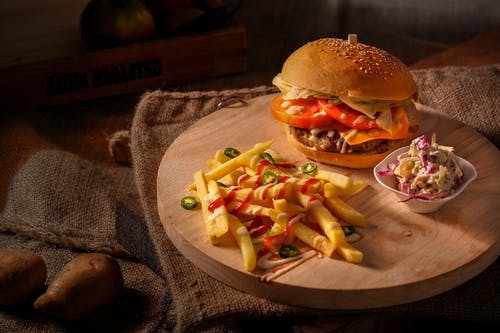 Gouda’s Glorie Fritessaus 850ml Squeeze holländische Frittensauce cremig 8er